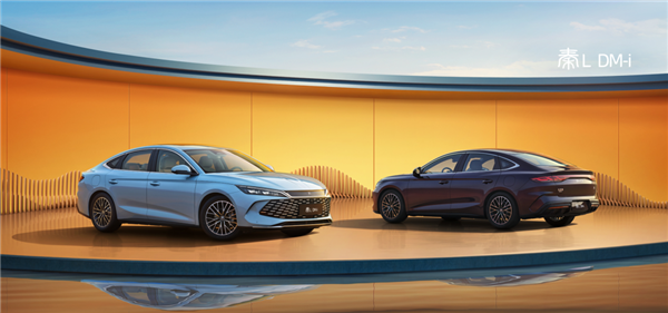 新款保时捷911很强 因为它让老款变得更香了(图1) 新款保时捷911很强 因为它让老款变得更香了