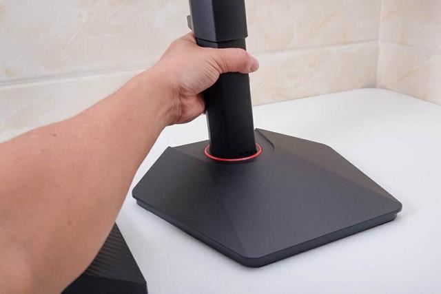 180Hz高刷电竞显示器卷到了百元! HKC 猎鹰二代G27H1测评(图3)