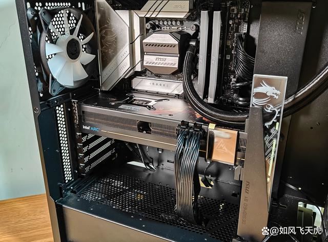 英特尔显卡蓝戟A770联名版表现如何? 艾尔登法环大战黑悟空(图9)