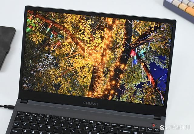 仅售2499元的标压i5金属轻薄本 驰为Corebook X 纪念版评测(图6)