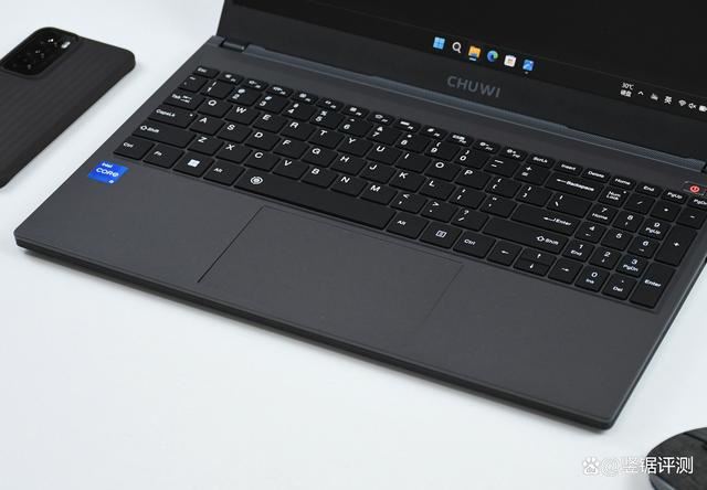 仅售2499元的标压i5金属轻薄本 驰为Corebook X 纪念版评测(图8)