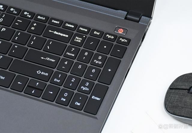 仅售2499元的标压i5金属轻薄本 驰为Corebook X 纪念版评测(图7)