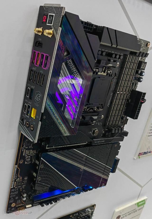 华擎X870/X870E系列主板全阵容亮相:AM5接口坚持到2027年(图5)