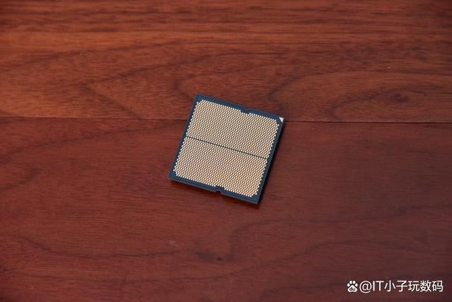 逆袭14700K! AMD RYZEN5 9700X对比14700K实际测评(图5)