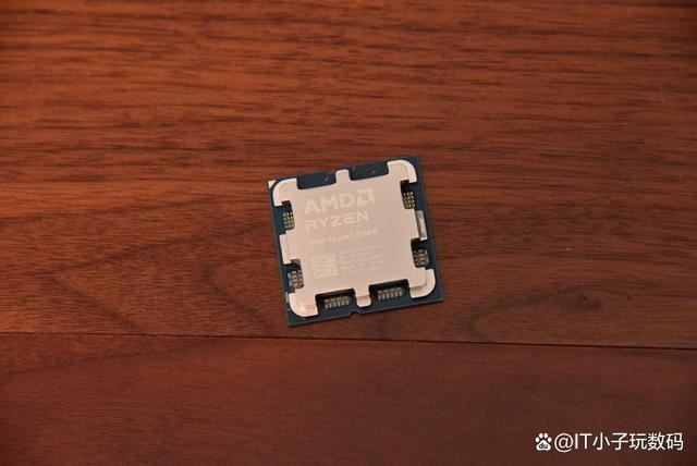 逆袭14700K! AMD RYZEN5 9700X对比14700K实际测评(图4)