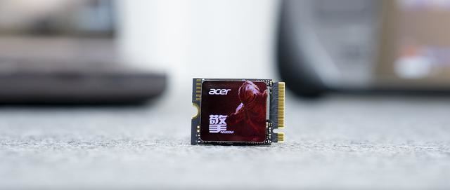 专为PC掌机扩容而生 宏碁擎N5000M 2230固态硬盘测评与安装教程(图1)