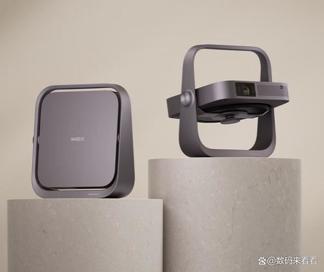 极米z7x高亮版和普通版怎么选? 极米z7x高亮版和z7x投影仪区别对比(图1)