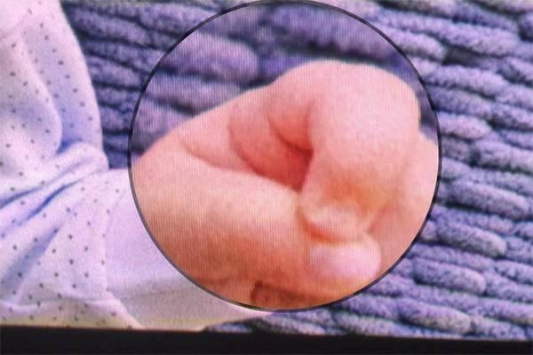 谁是客厅投影仪天花板? 极米RS10 Plus和当贝X5S Pro对比测评(图4)