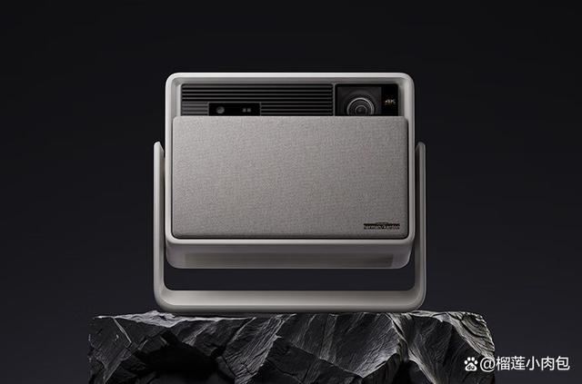 谁是客厅投影仪天花板? 极米RS10 Plus和当贝X5S Pro对比测评(图10)