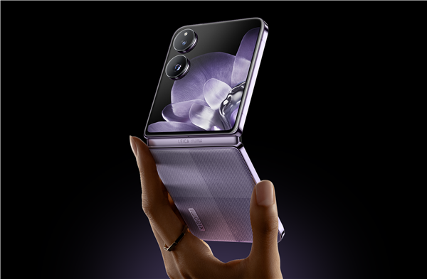 流畅性大增!小米MIX Fold 4/Flip、K70/K70E推送澎湃OS 2(图1) 流畅性大增!小米MIX Fold 4/Flip、K70/K70E推送澎湃OS 2