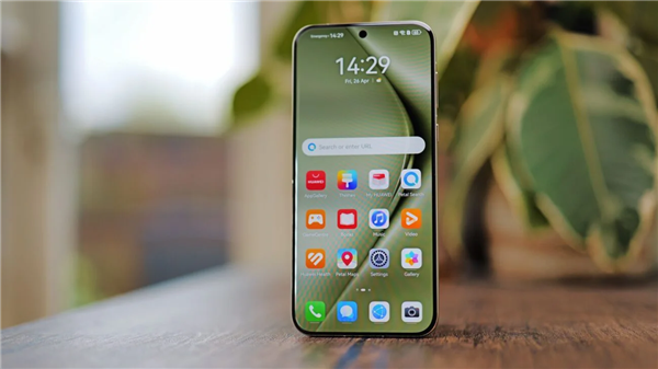 原生鸿蒙机皇!华为Pura 80系列搭载升级版麒麟9020:5月登场(图2) 原生鸿蒙机皇!华为Pura 80系列搭载升级版麒麟9020:5月登场