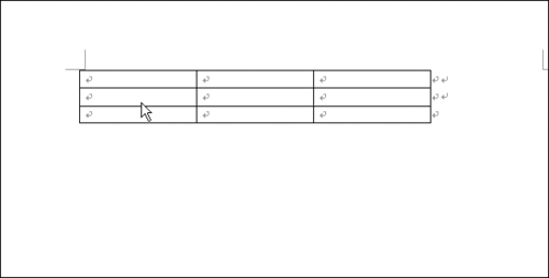word表格前面怎么添加一个空白行?(图2)